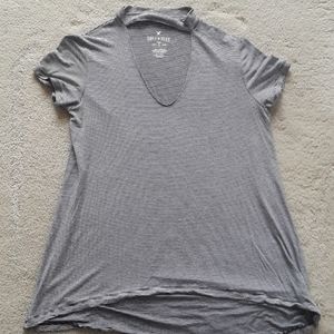 Deep v neck stripped T-shirt